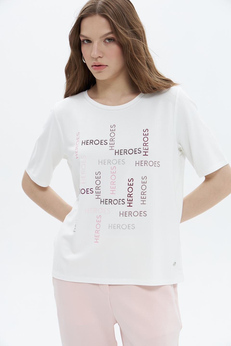 Футболка Monari с принтом Heroes белый