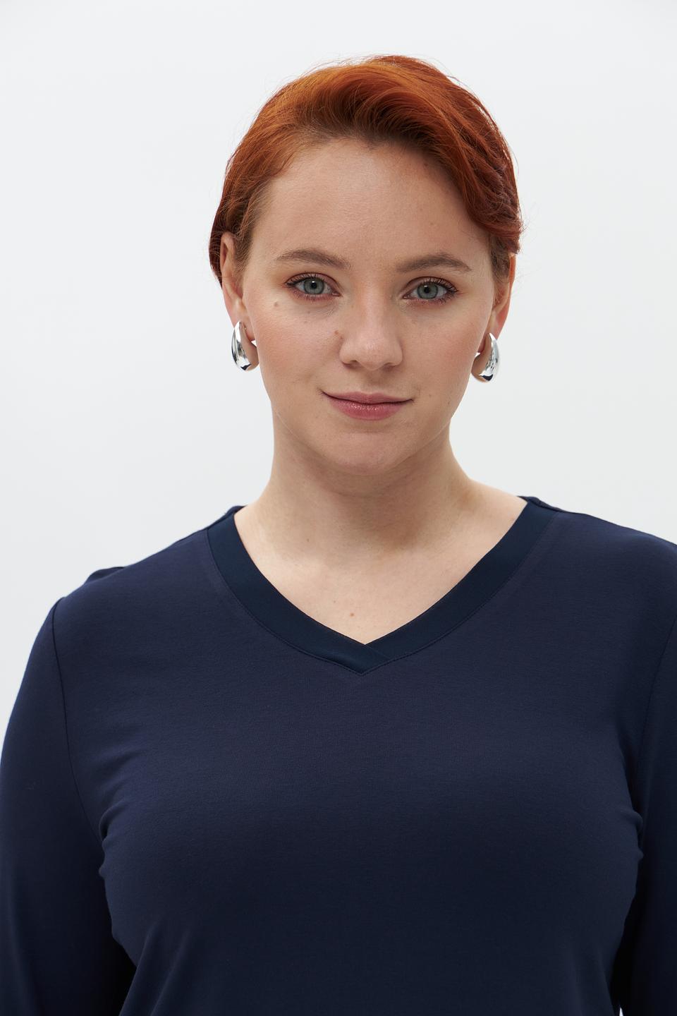 Футболка Lebek с V-образным вырезом