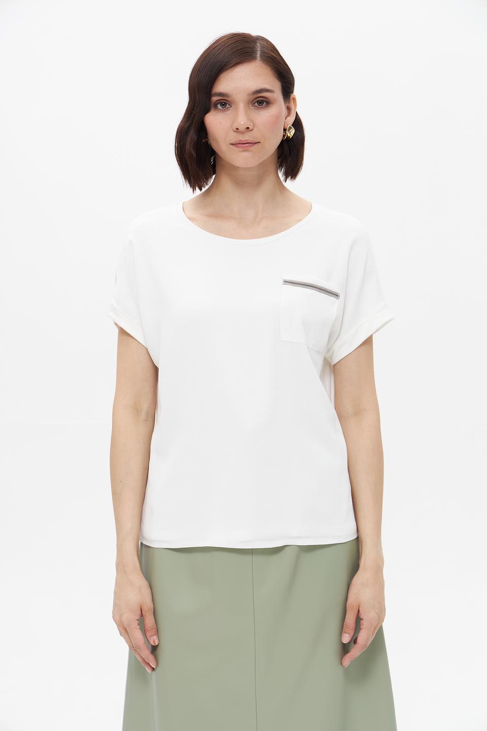 Блуза Tuzzi с карманом белая