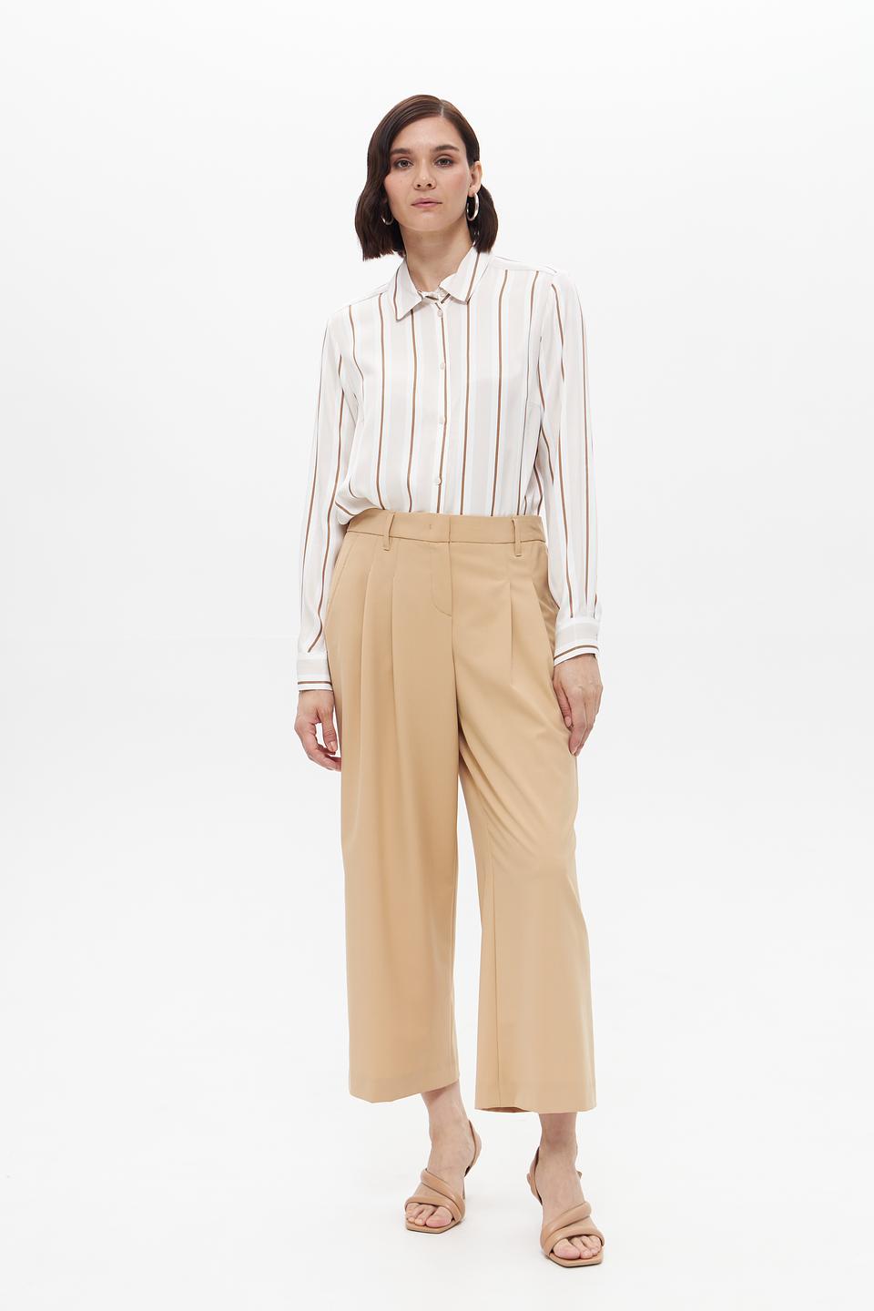 Блуза Monari в полоску бежевая