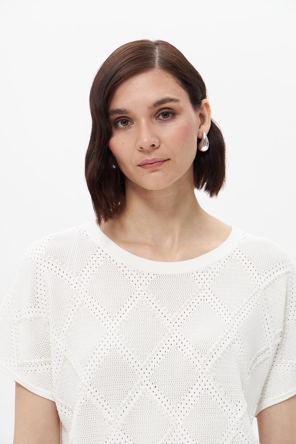 Пуловер UNQ с ажурной вязкой