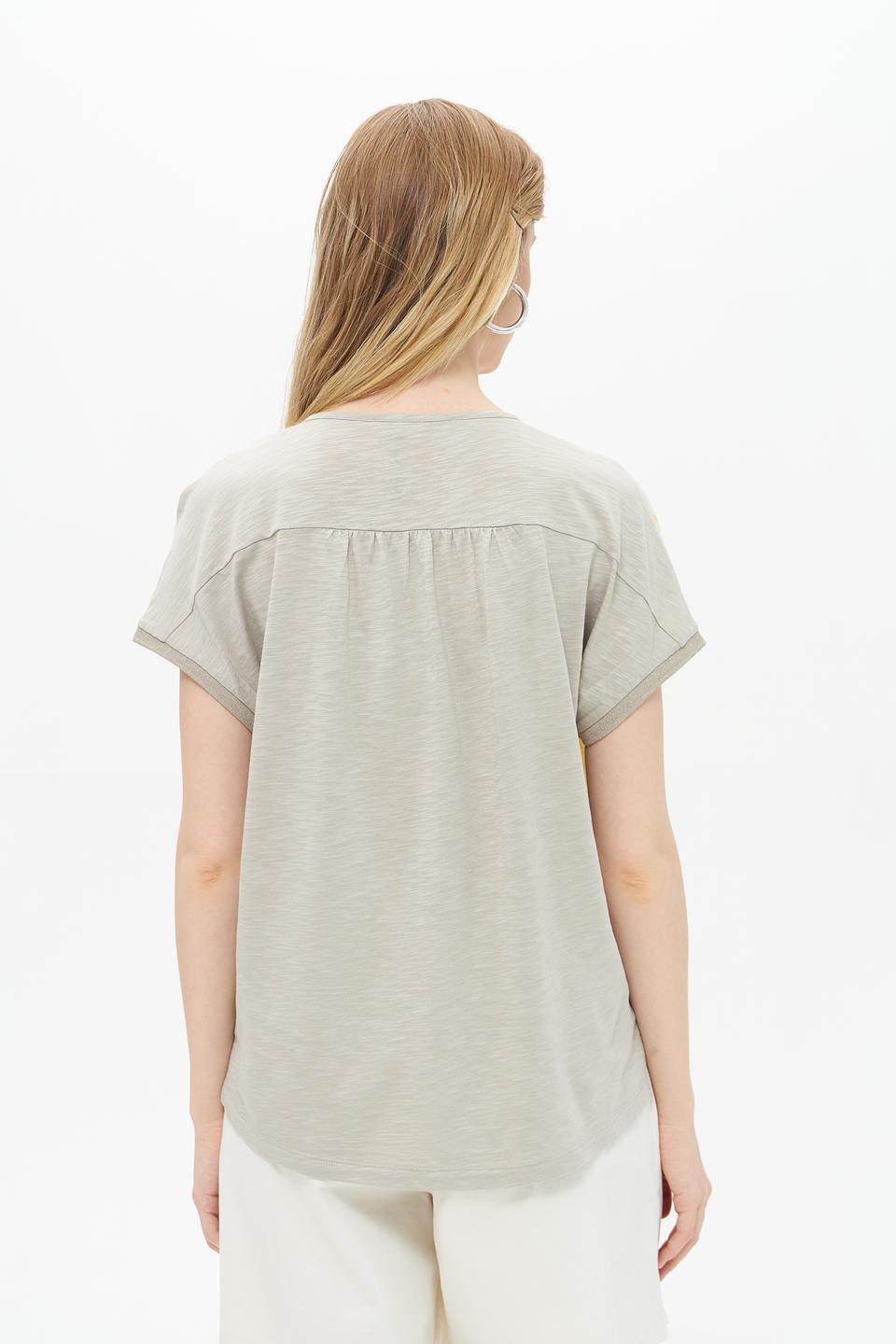 Блуза Lecomte с абстрактным принтом