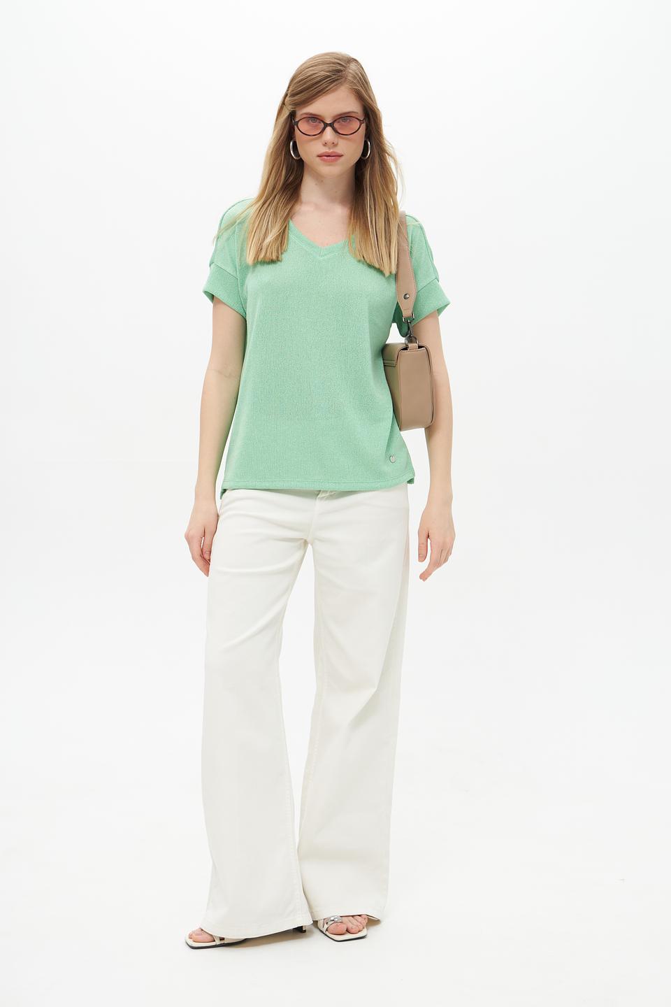 Пуловер Lecomte зелёный V-образный