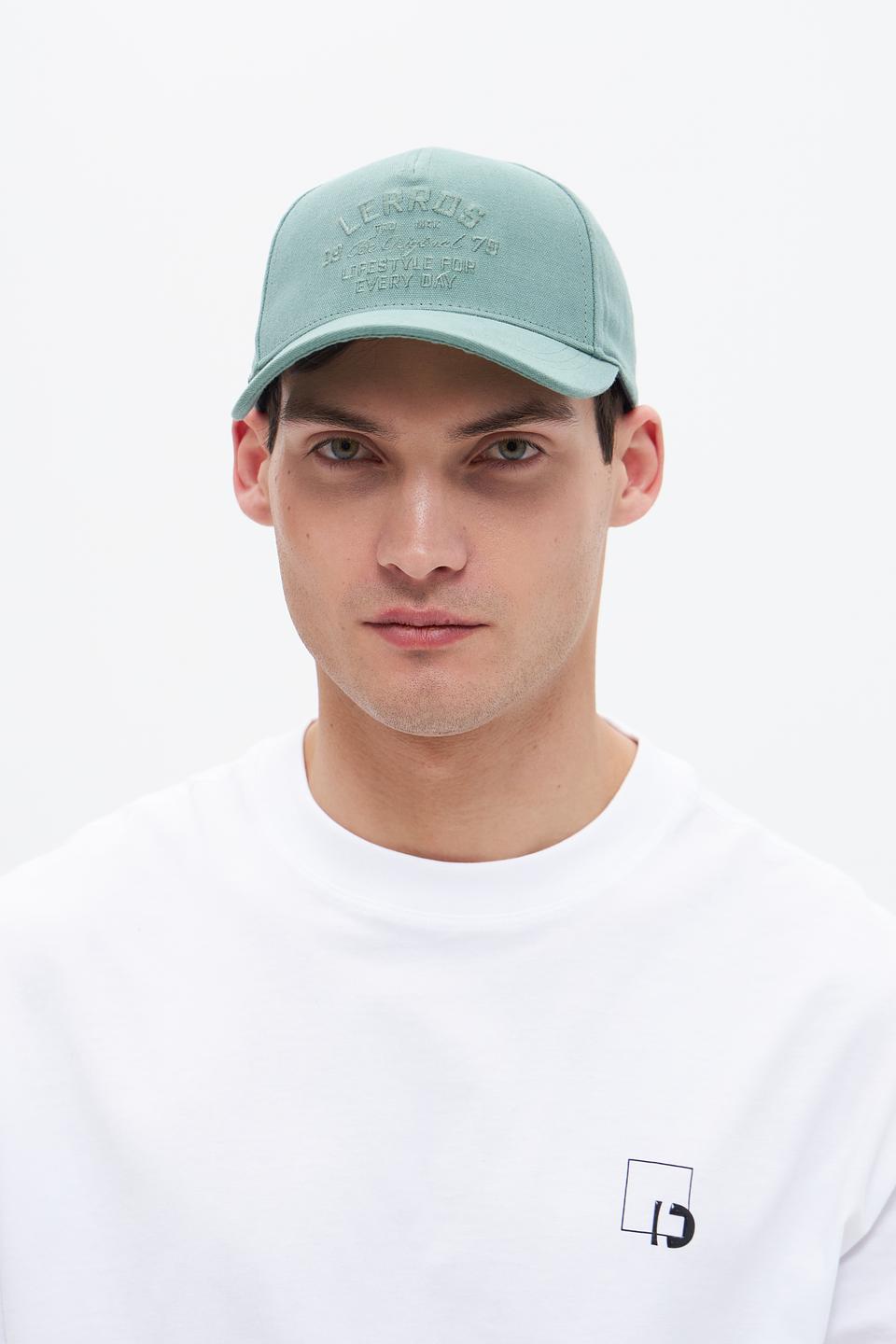 Кепка Lerros с вышивкой мятный