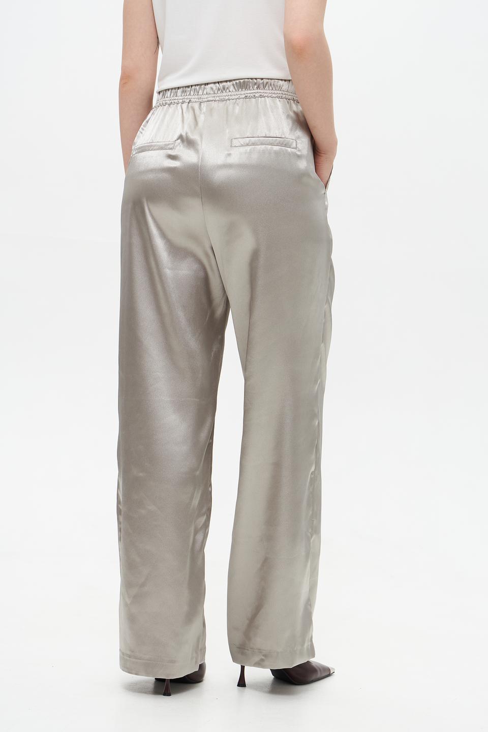 Брюки Lecomte атласные серые