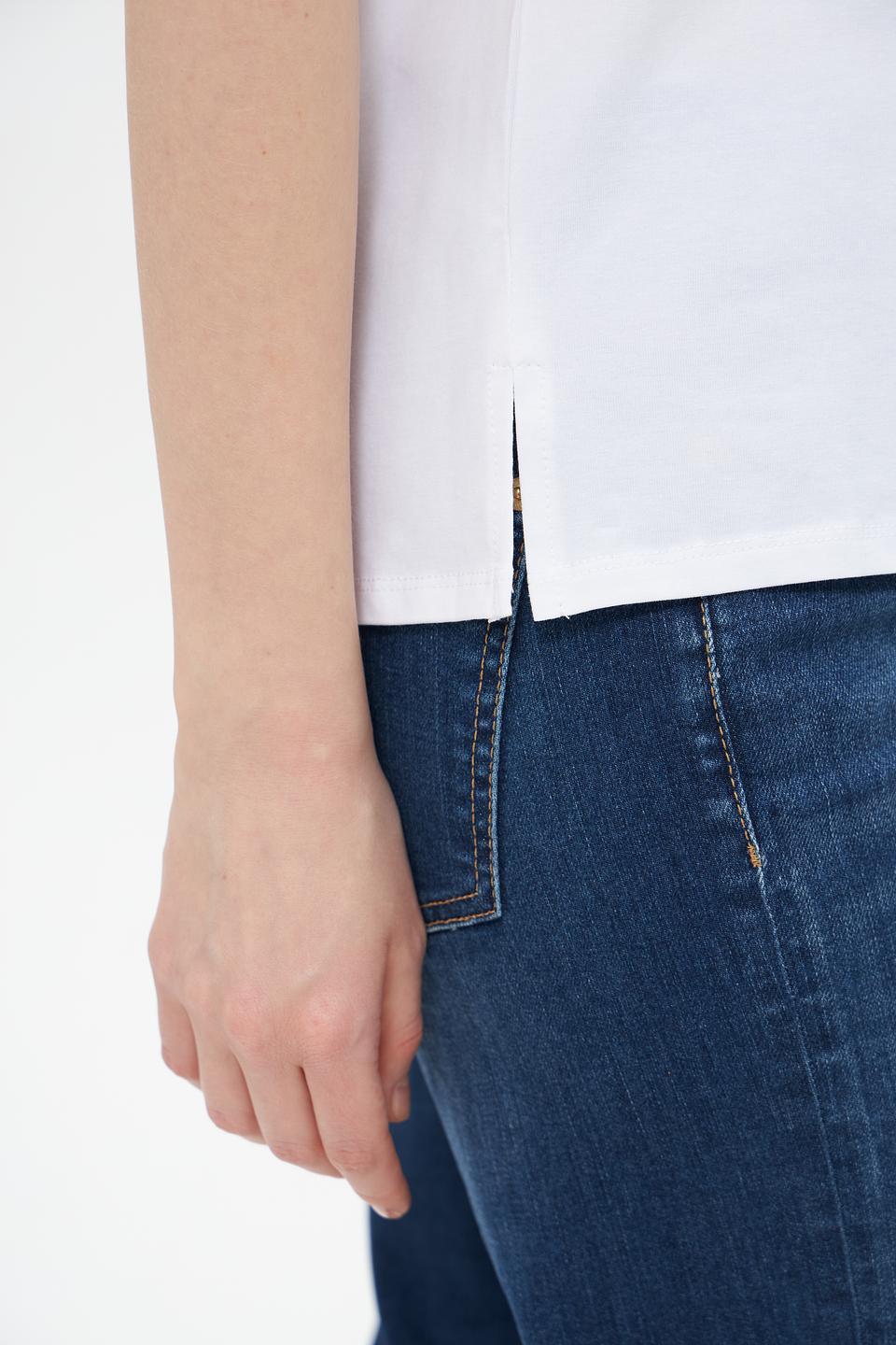 Футболка Pezzo с принтом белая