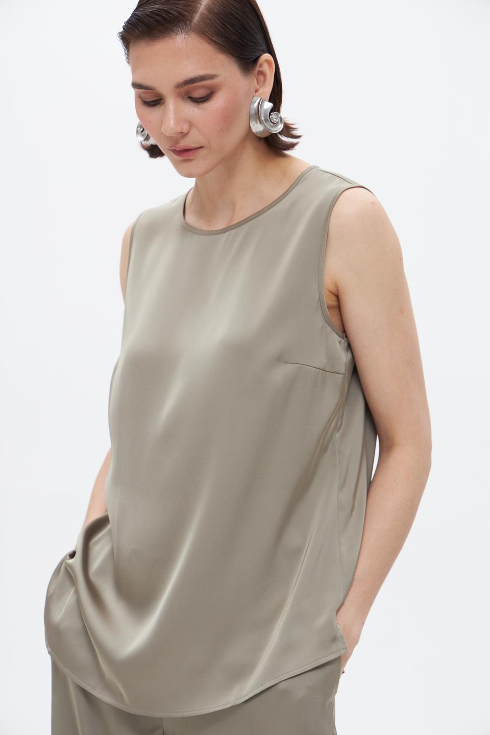 Топ Betty Barclay хаки