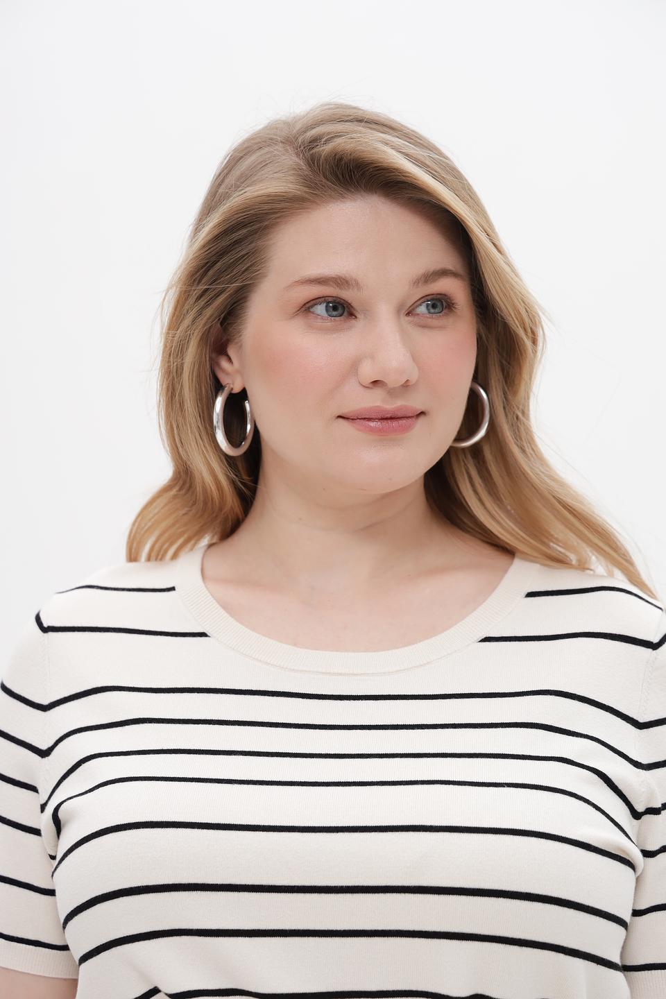 Пуловер Olsen в полоску бежевый