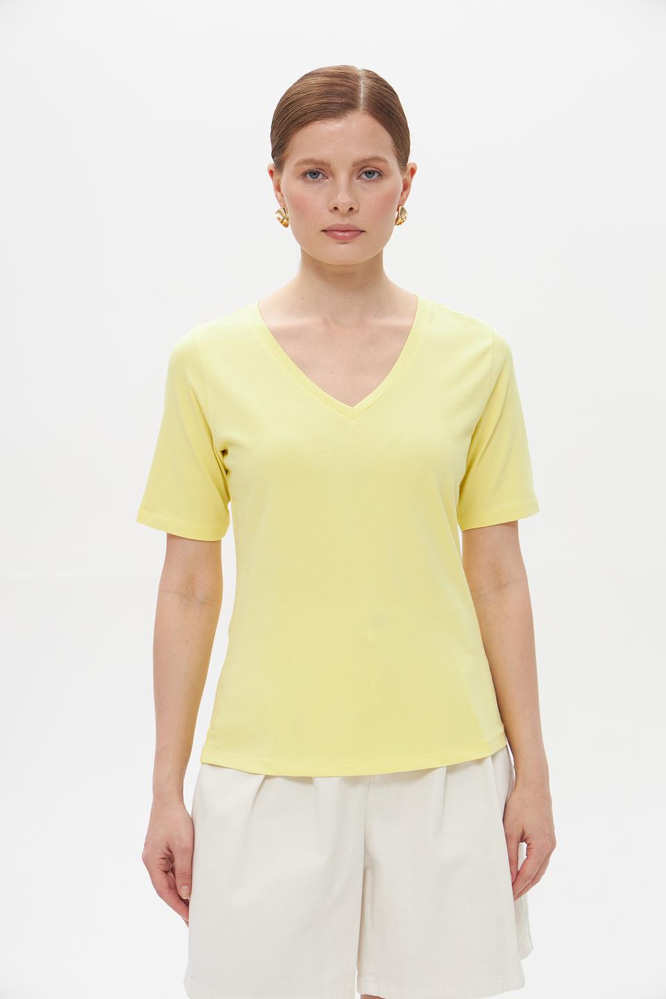 Футболка More and More женская лимонная