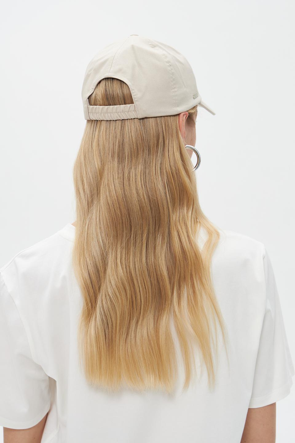 Бейсболка Seeberger бежевая