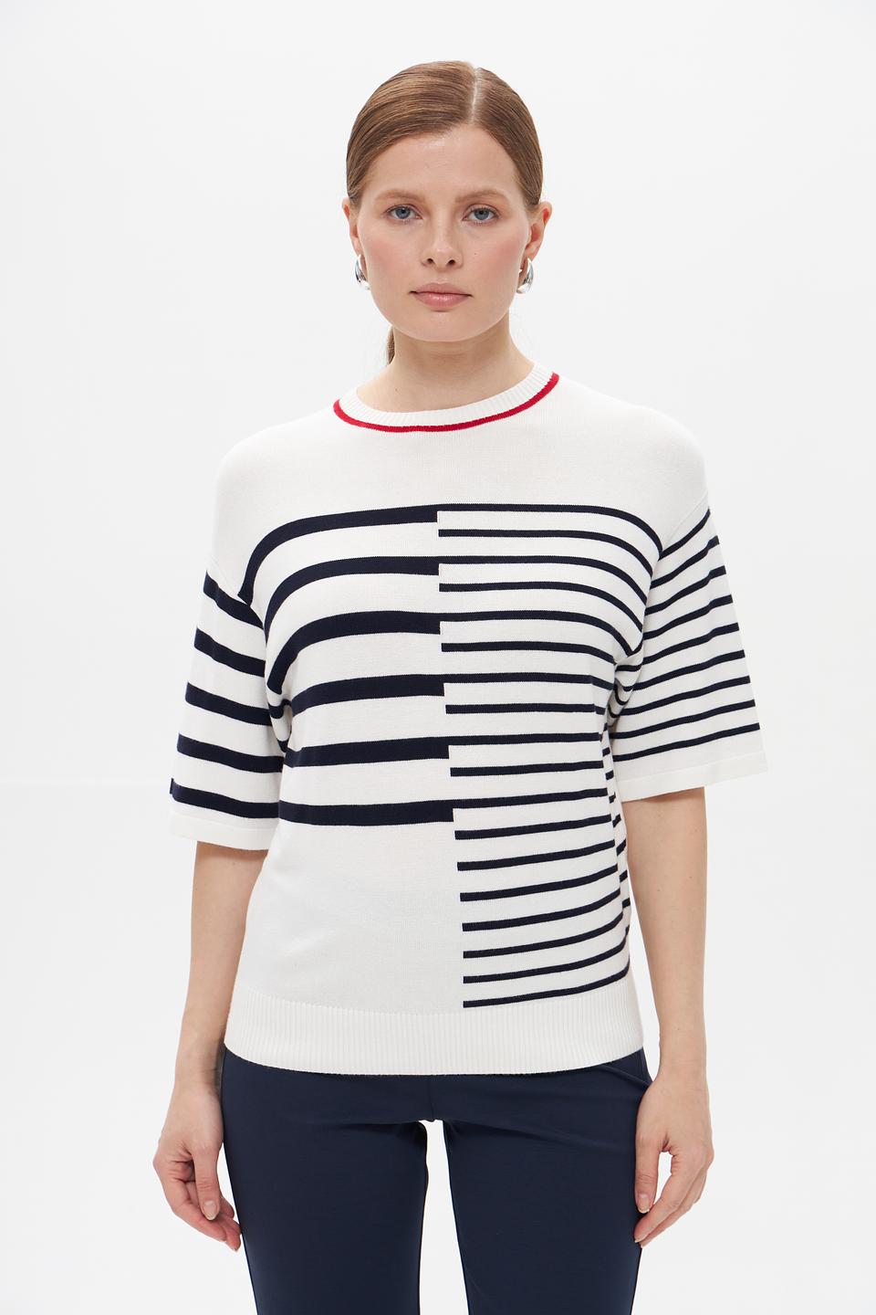 Пуловер Electra style в полоску