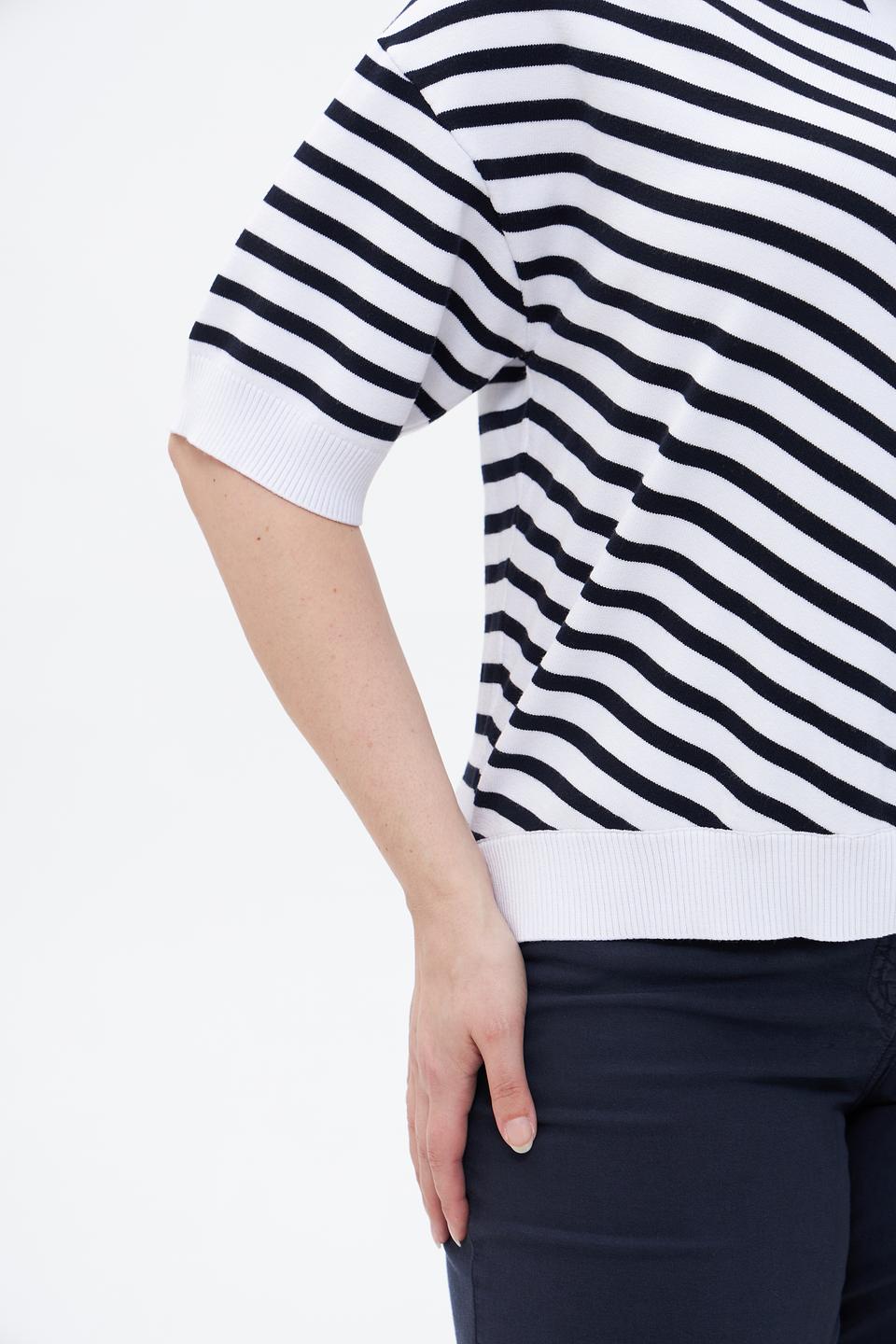 Пуловер Tuzzi в полоску