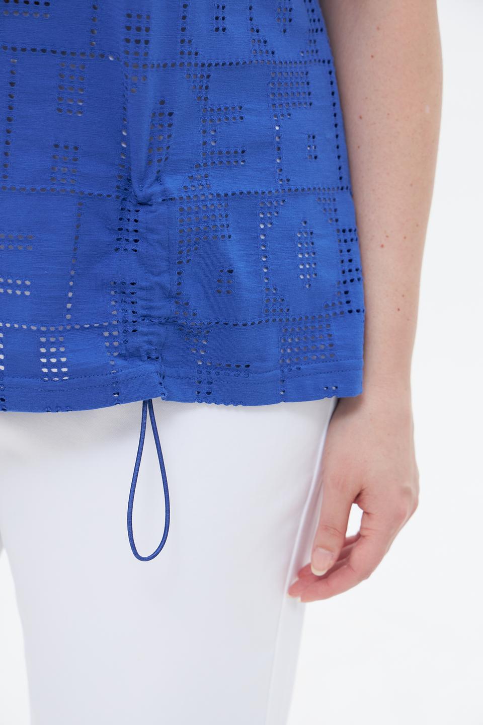 Футболка Doris Streich с перфорацией синяя