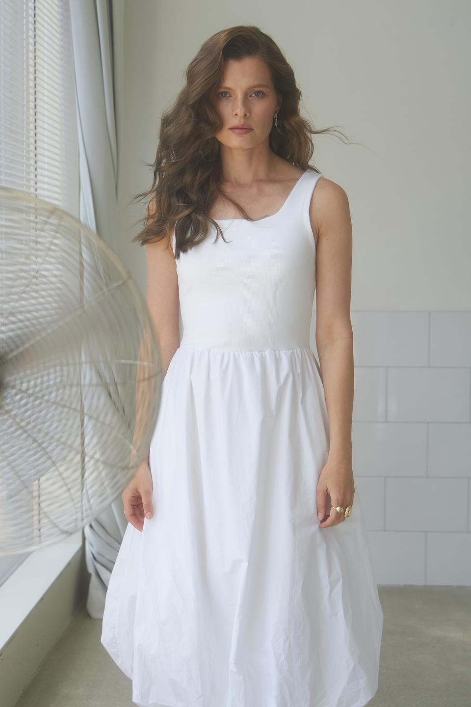 Платье Rich and Royal белое