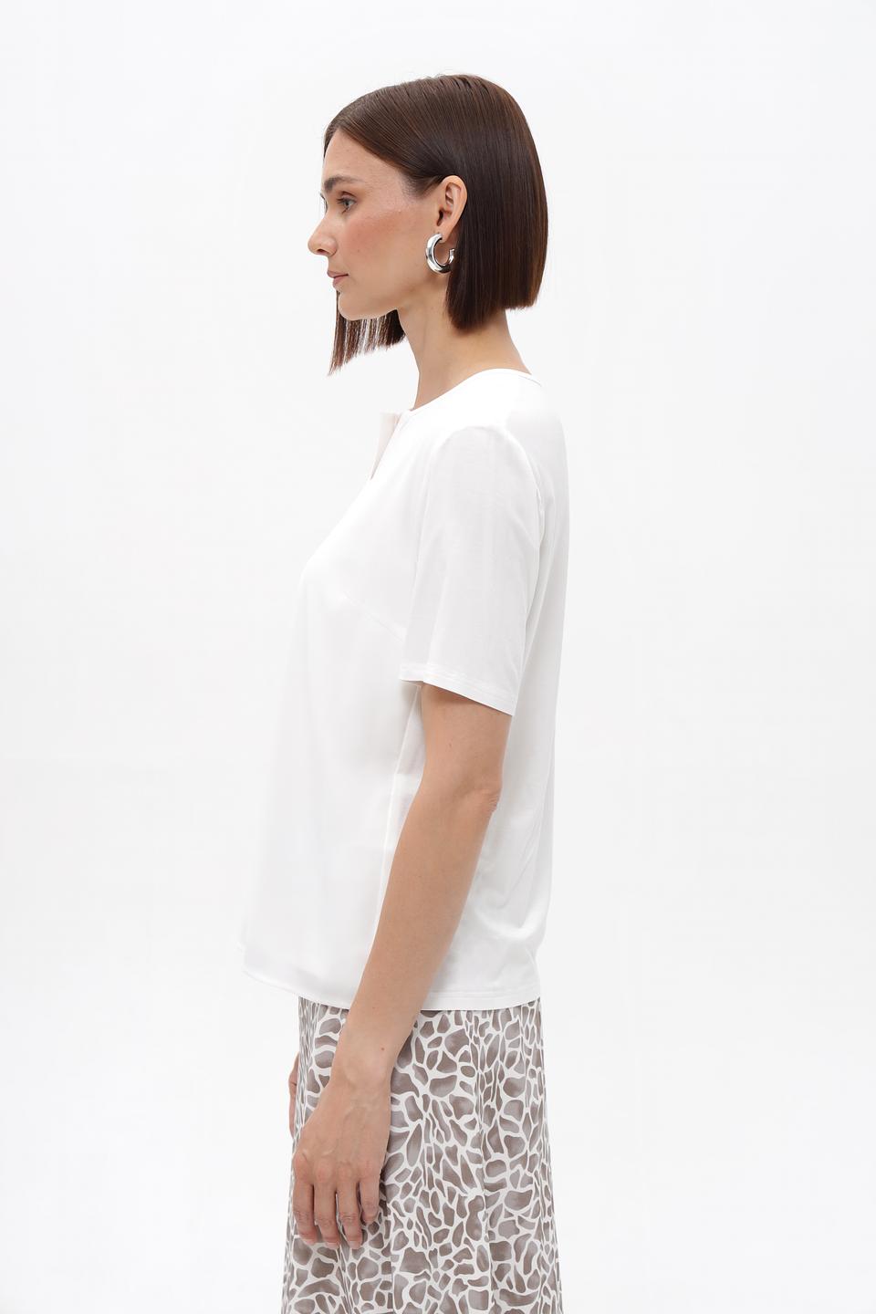 Блузка Frank Walder белая с V-образным вырезом