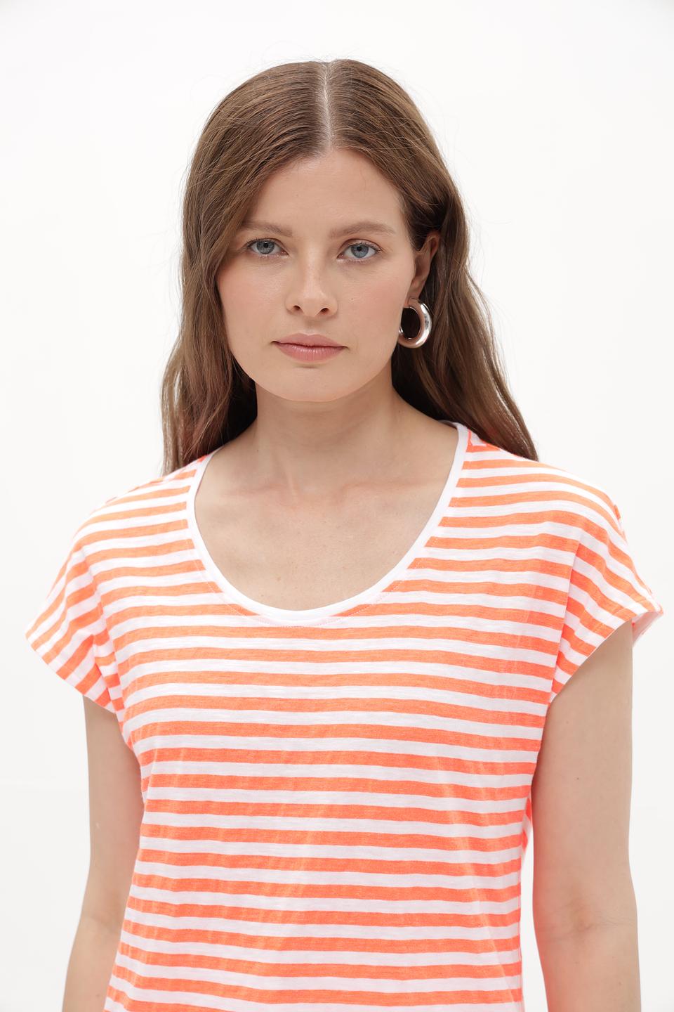 Футболка Time Zone в полоску персиковую
