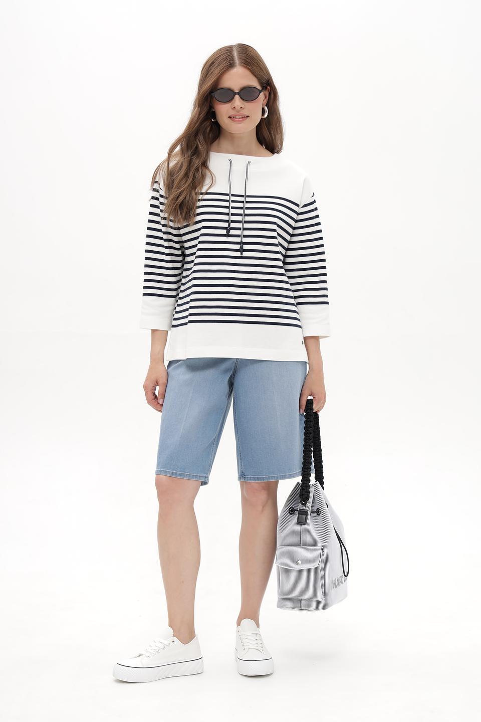 Пуловер Betty and Co в полоску