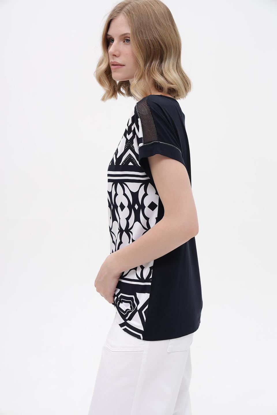 Футболка Tuzzi с геометрическим принтом