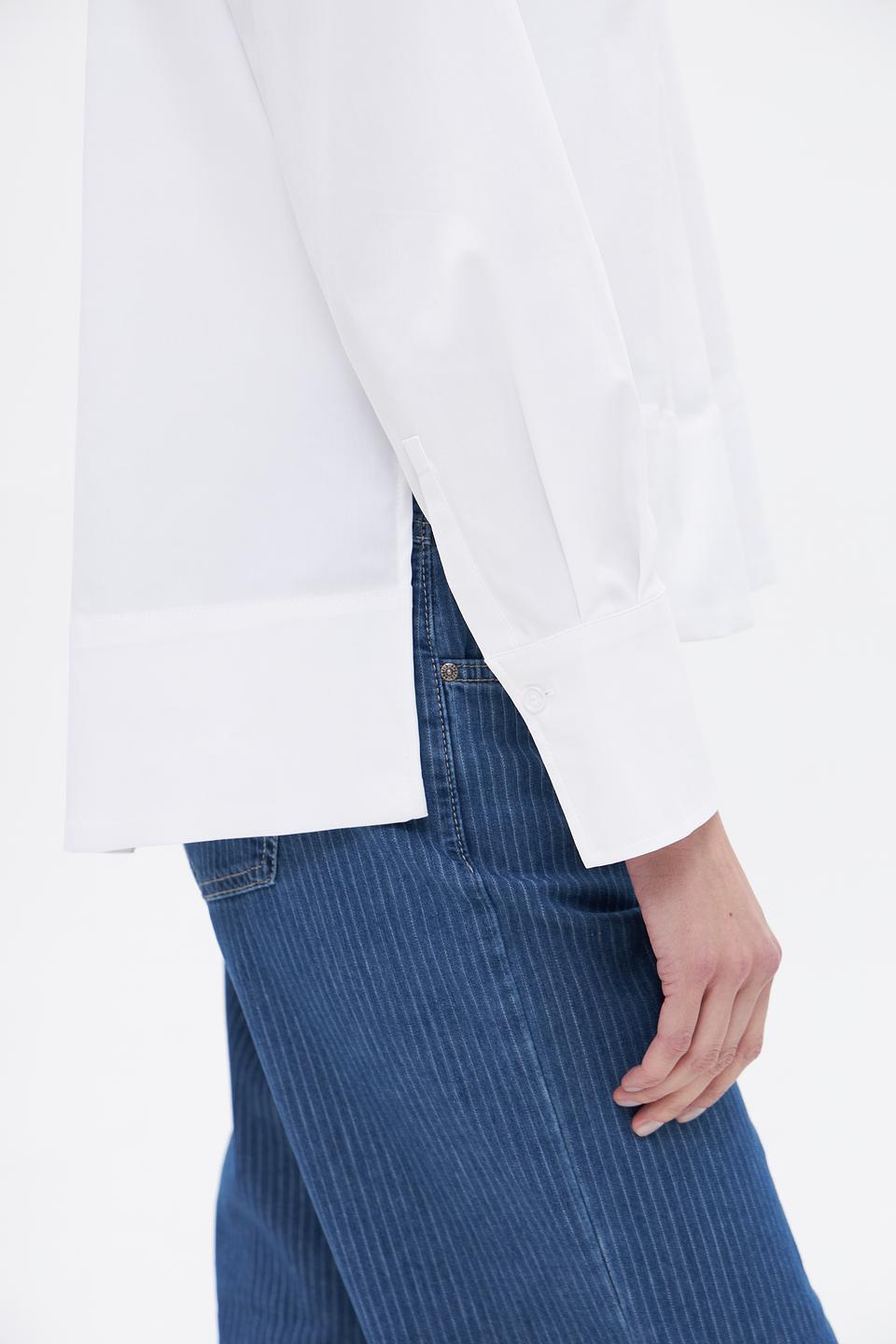 Блуза Lecomte классическая белая