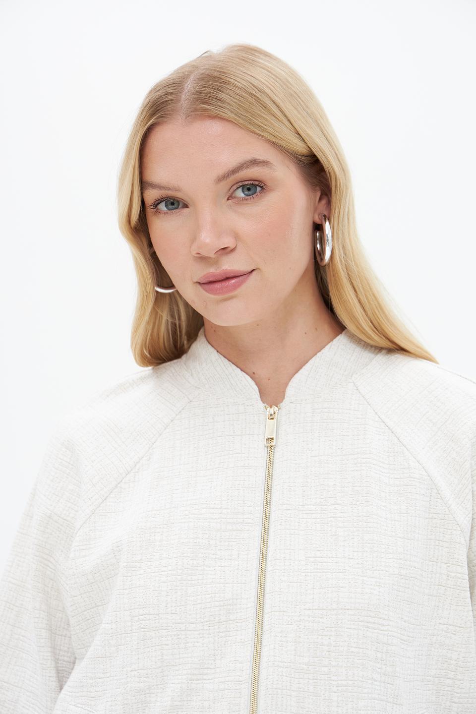 Жакет Lecomte приталенный бежевый