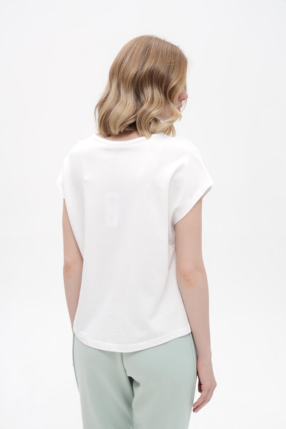 Футболка Monari с вырезом