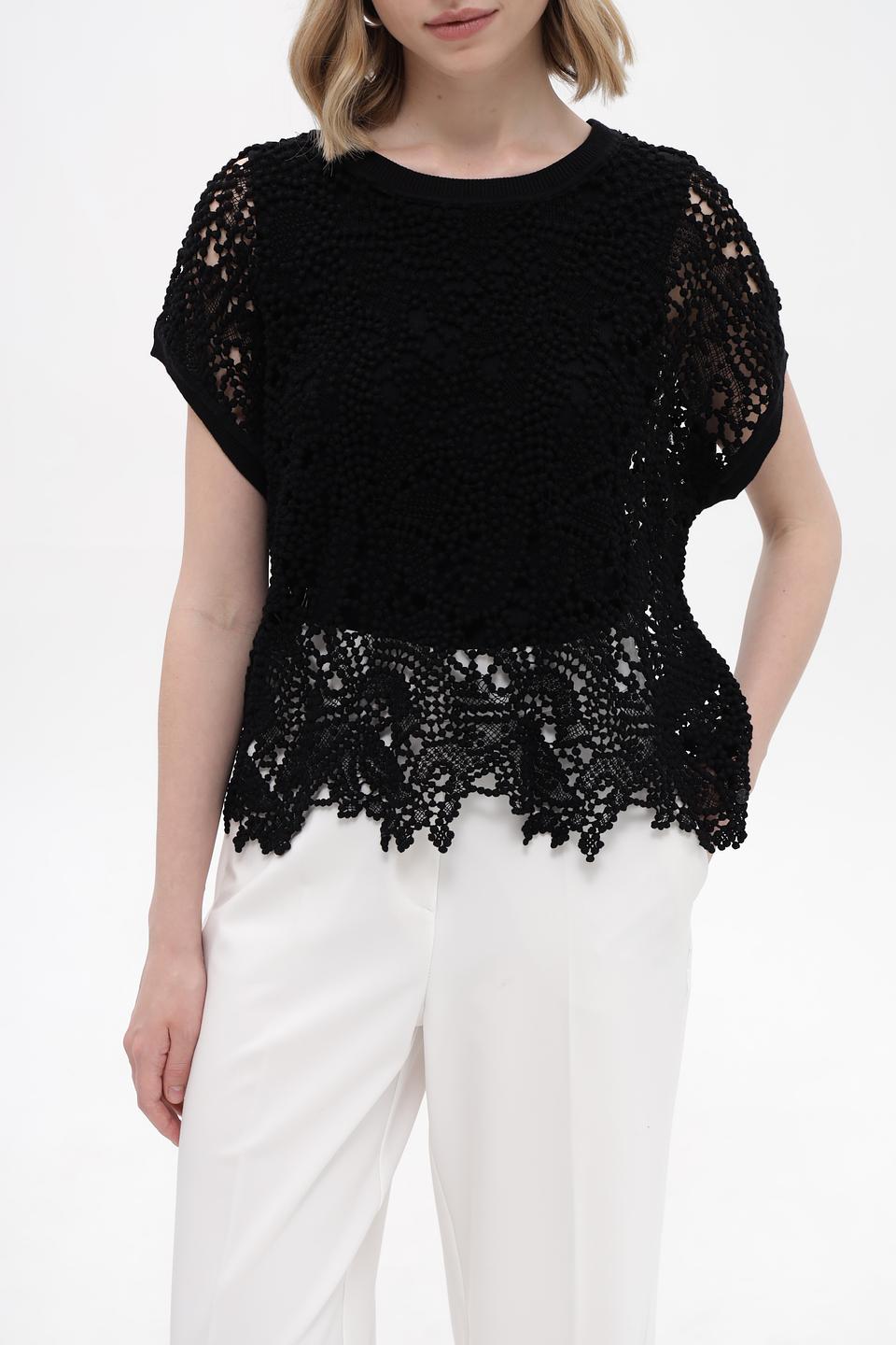 Пуловер Monari с кружевом черный
