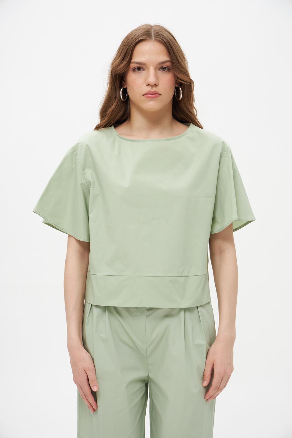 Блузка Croche зеленая укороченная
