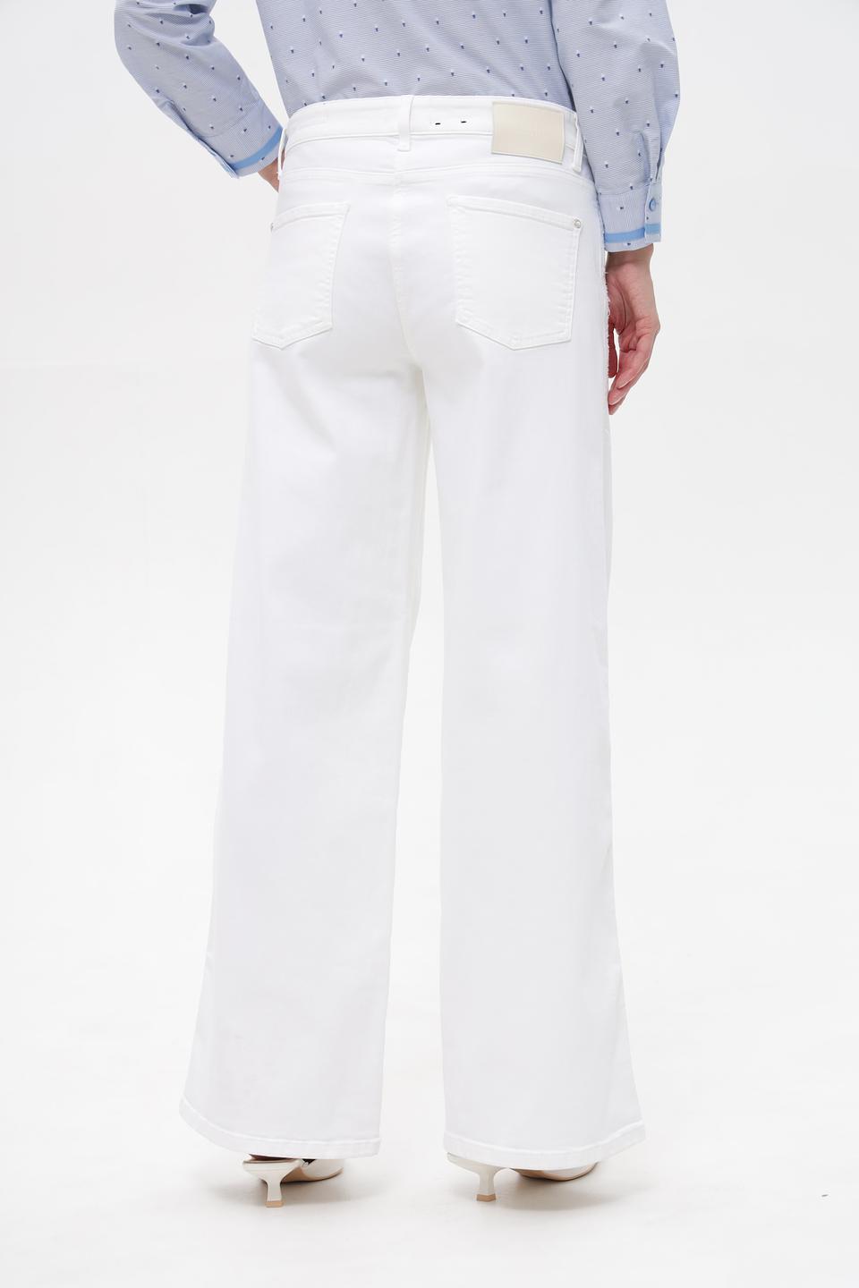 Джинсы женские Cambio клеш белые
