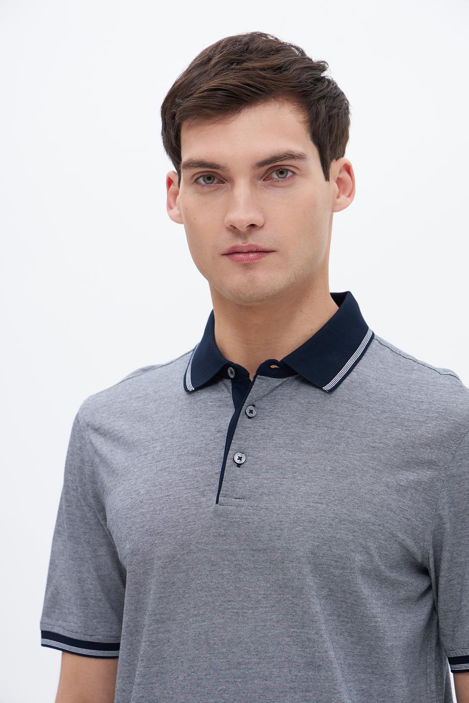 Поло Bugatti серое с синим