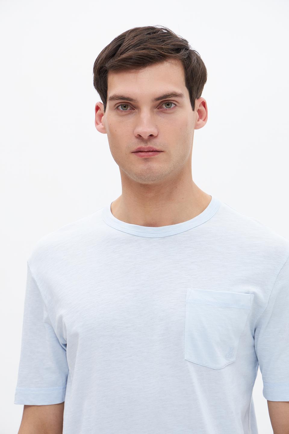 Футболка Marc O Polo голубая с карманом