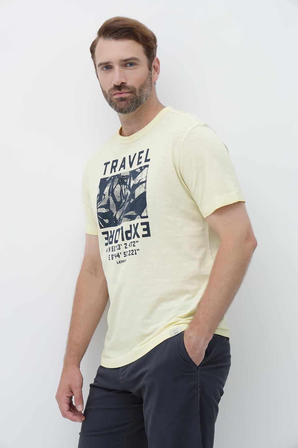 Футболка Lerros с принтом Travel светло-жёлтая