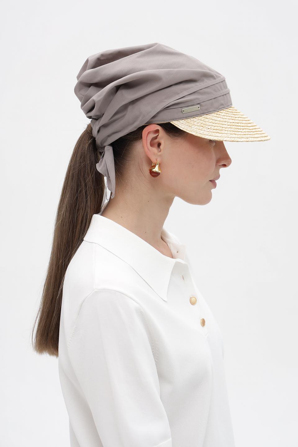 Кепка Seeberger с козырьком