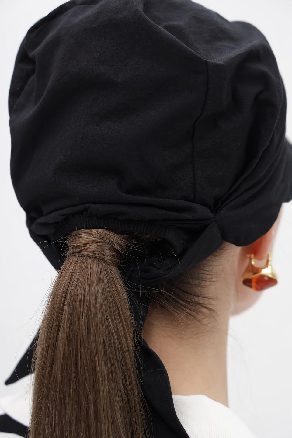 Кепка Loevenich с завязками