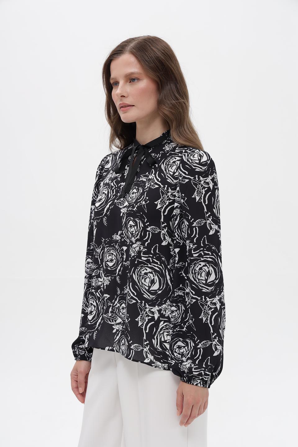 Блузка Just Valeri с розами