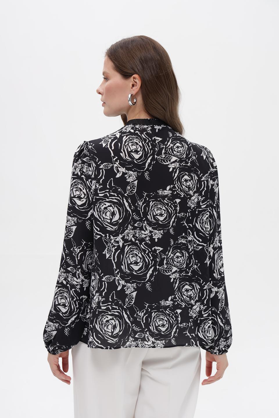 Блузка Just Valeri с розами