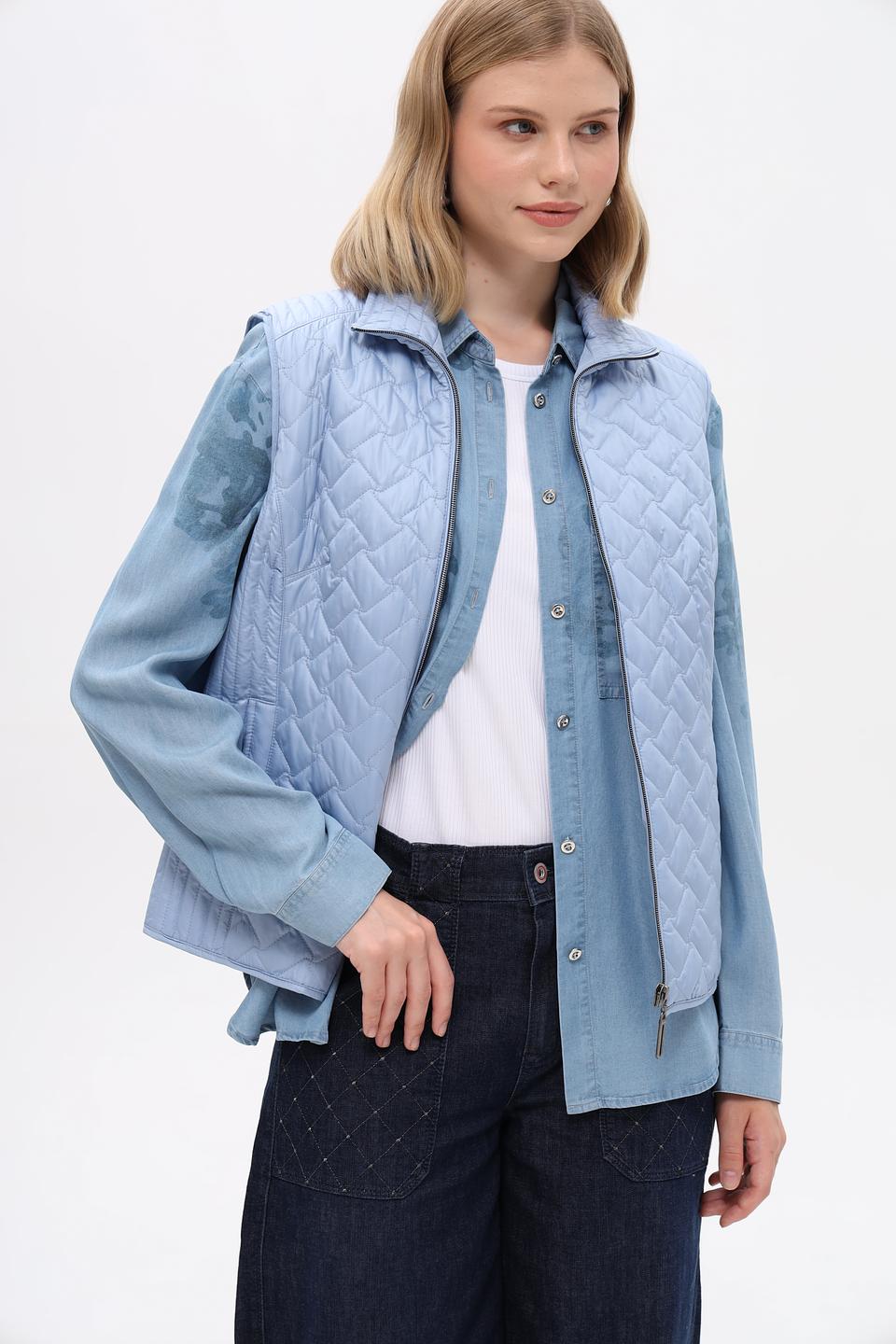 Жилет Lebek стеганый голубой
