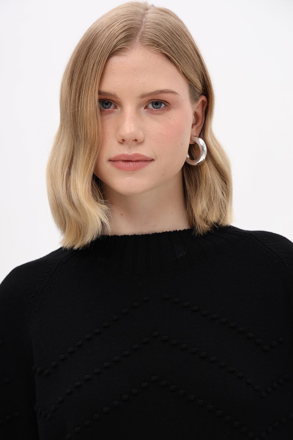 Пуловер Pezzo с текстурой