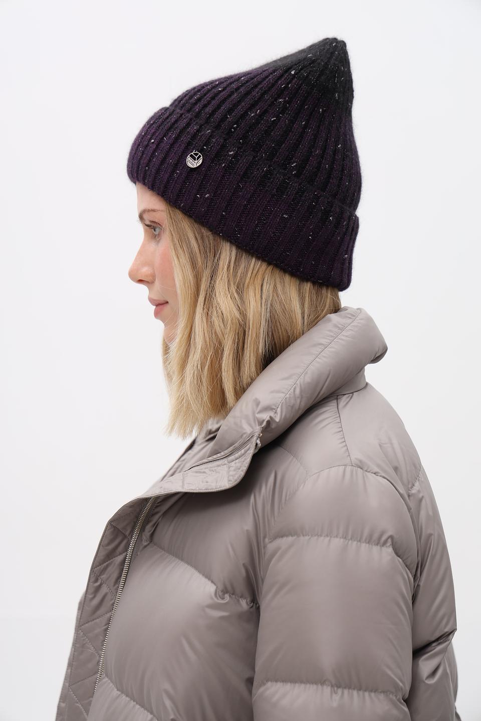 Шапка вязаная Marhatter с логотипом