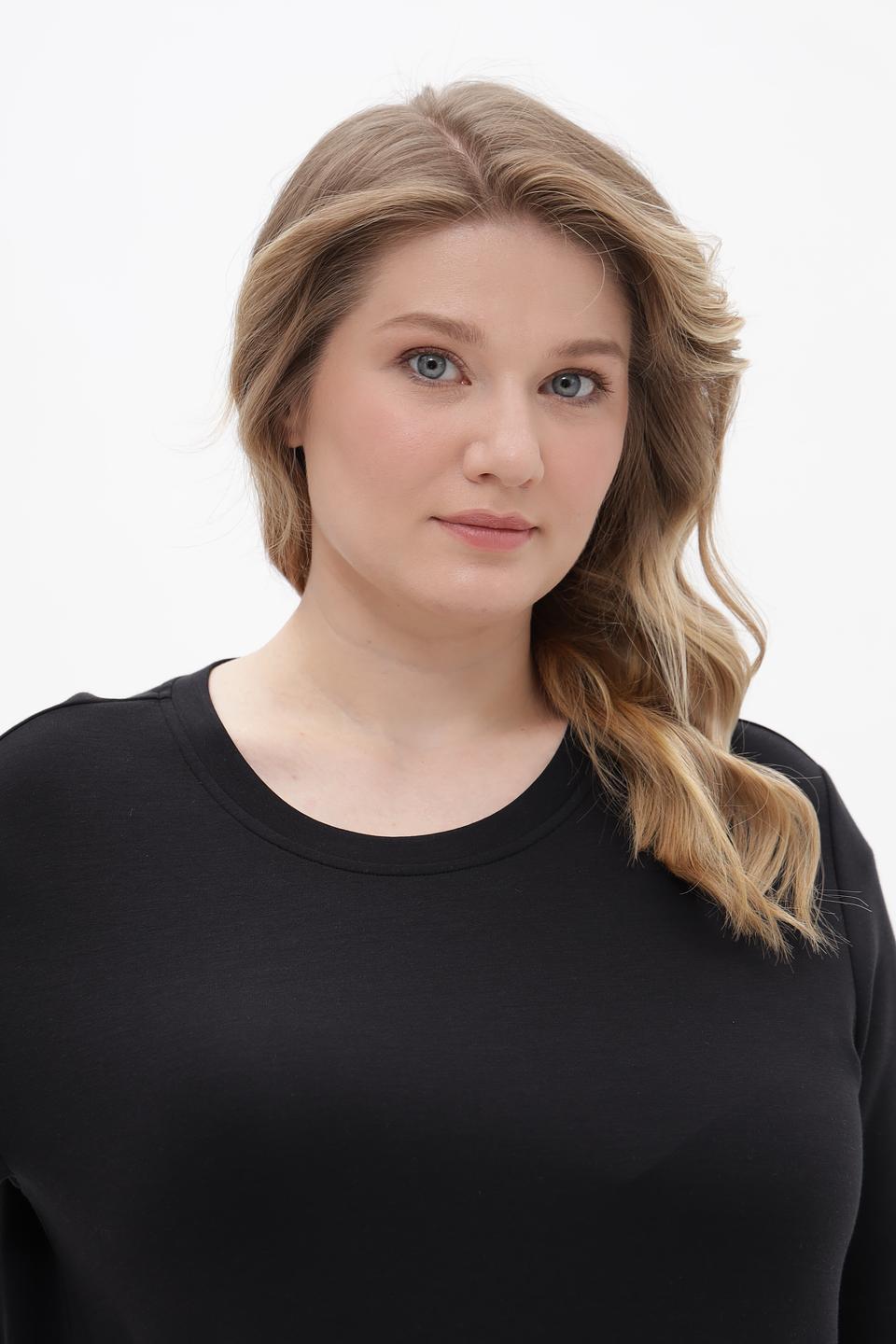 Платье Margittes чёрное с карманами