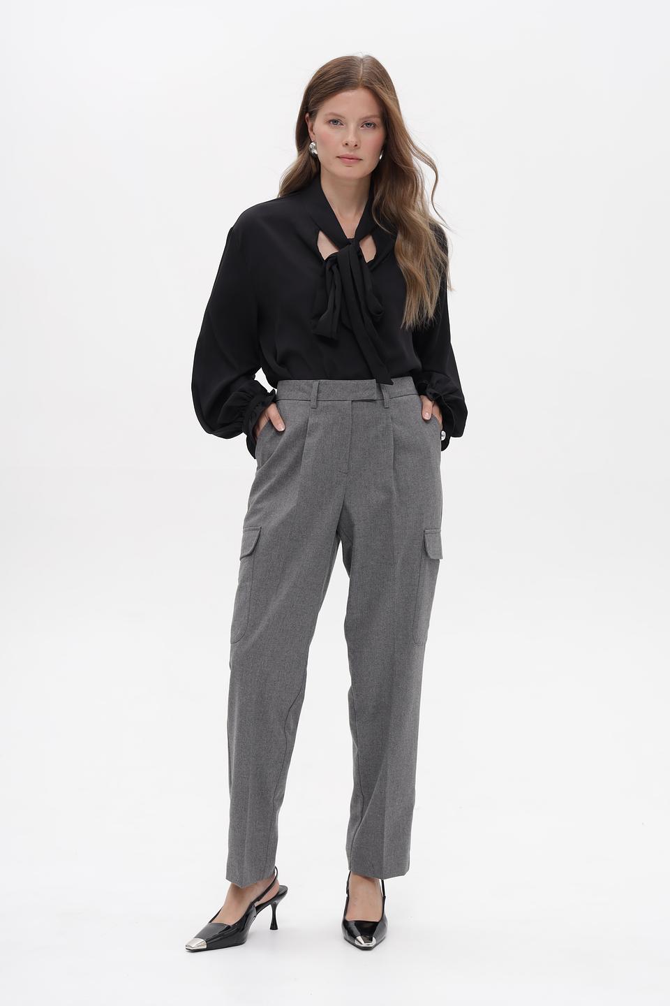 Брюки Bugatti серые с карманами