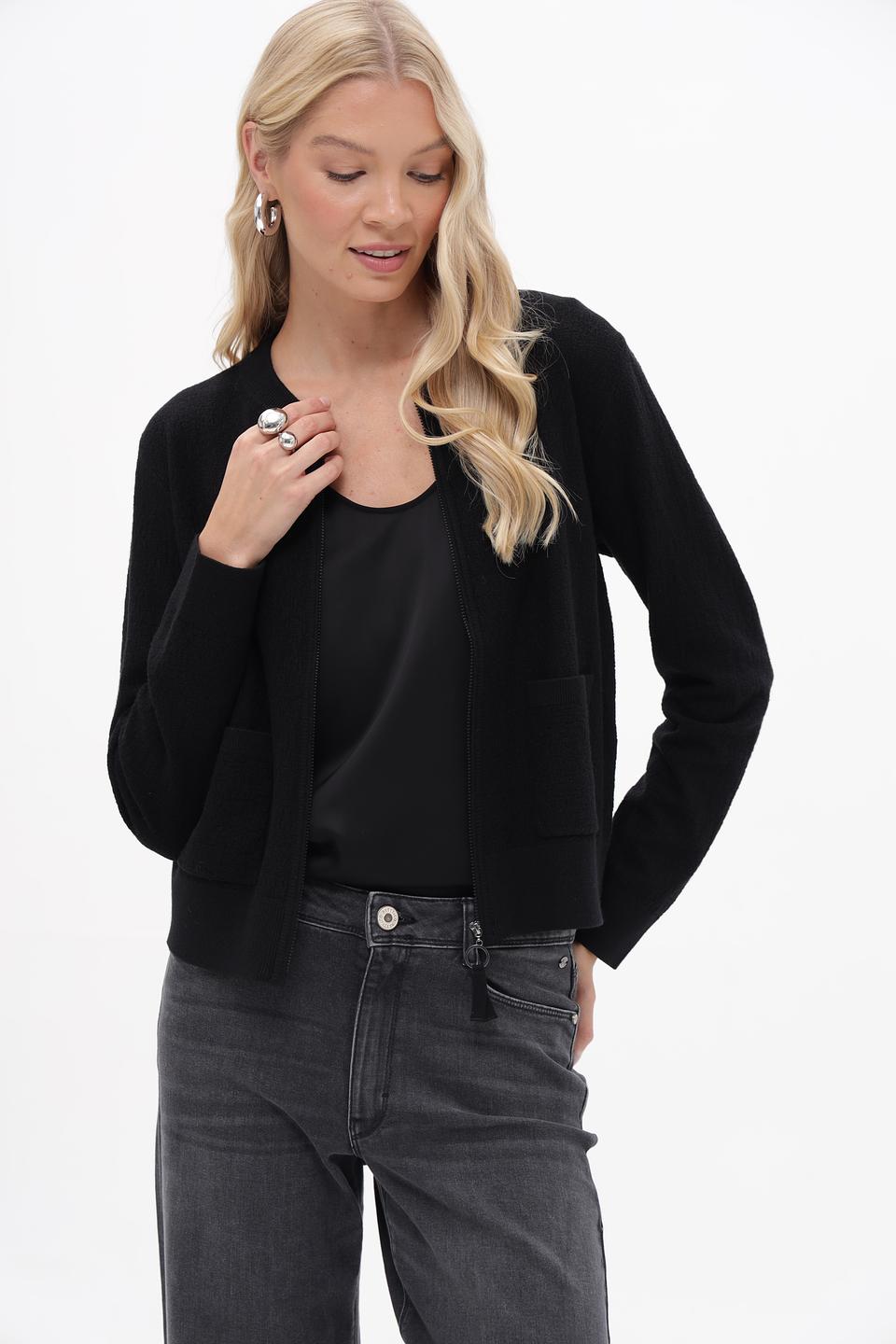Жакет Betty and Co черный на молнии