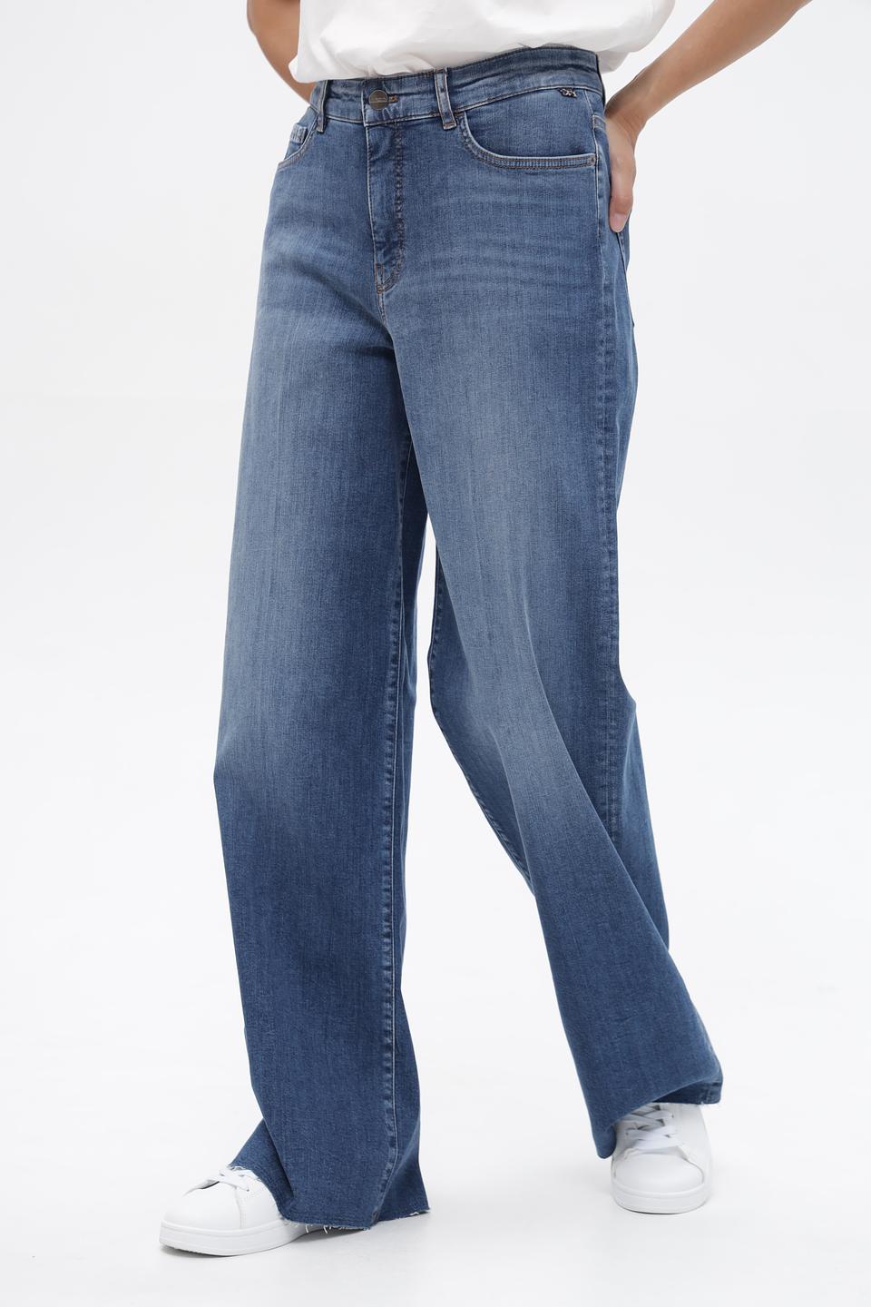 Джинсы клеш Marc Cain голубые