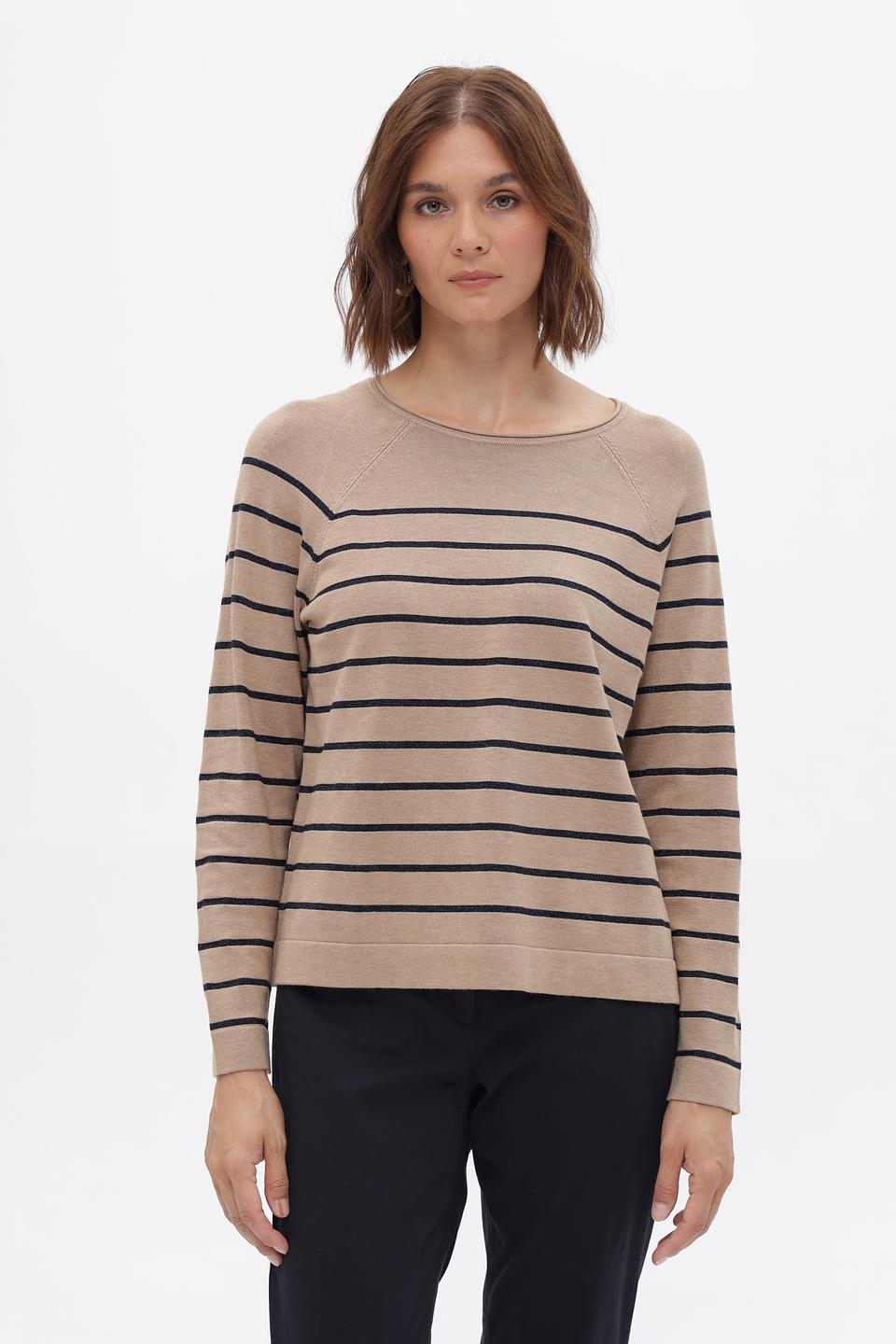 Пуловер Bianca в полоску бежевый