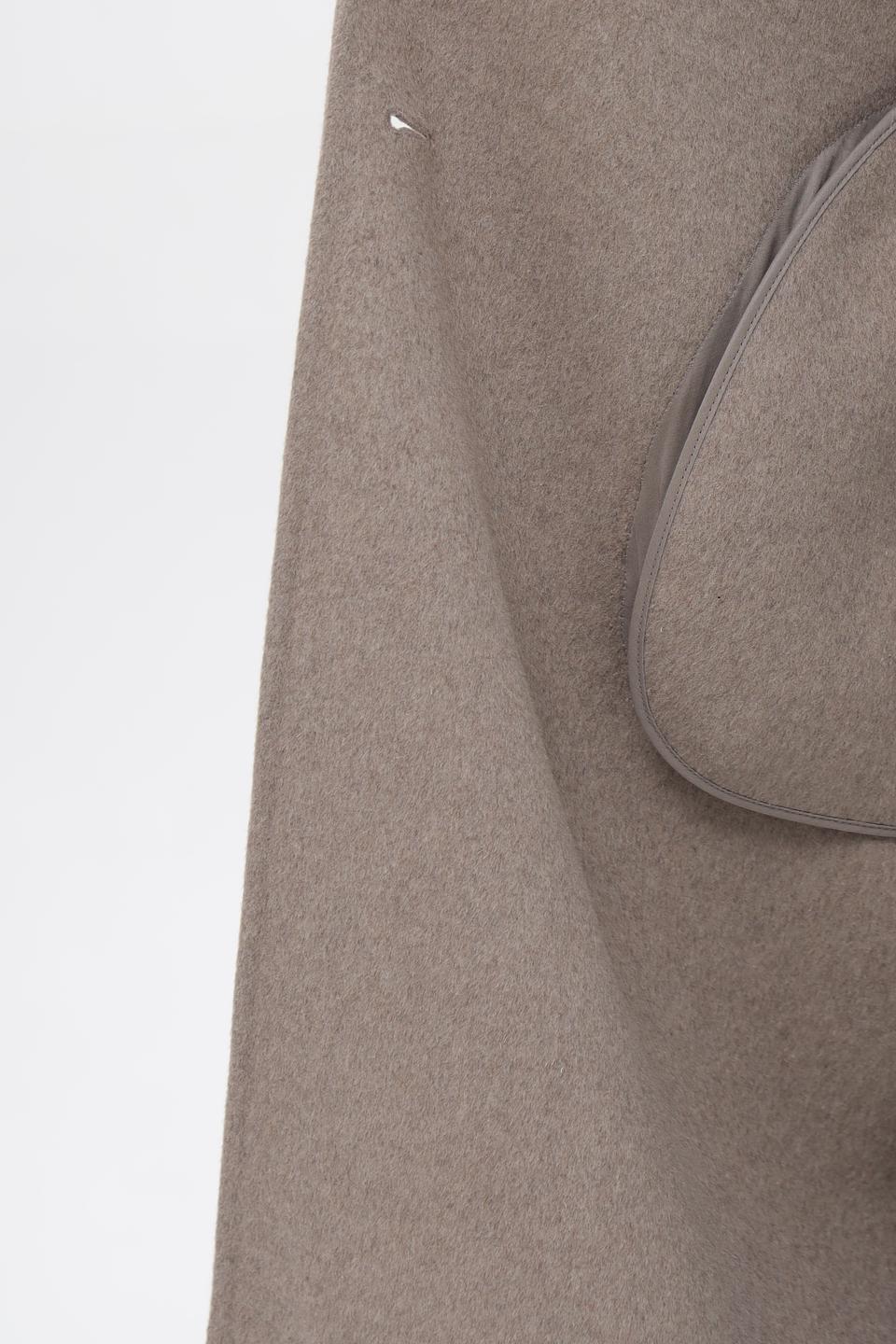 Пальто Bugatti бежевое