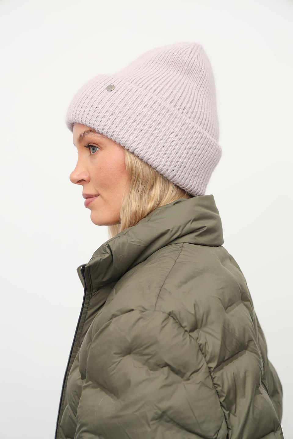 Шапка Julia Florenzi вязаная