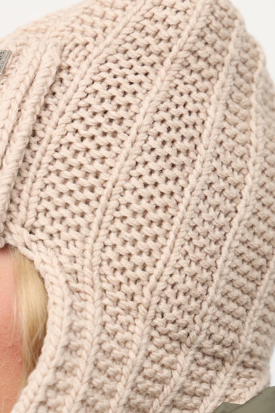 Шапка Julia Florenzi с ушами бежевая