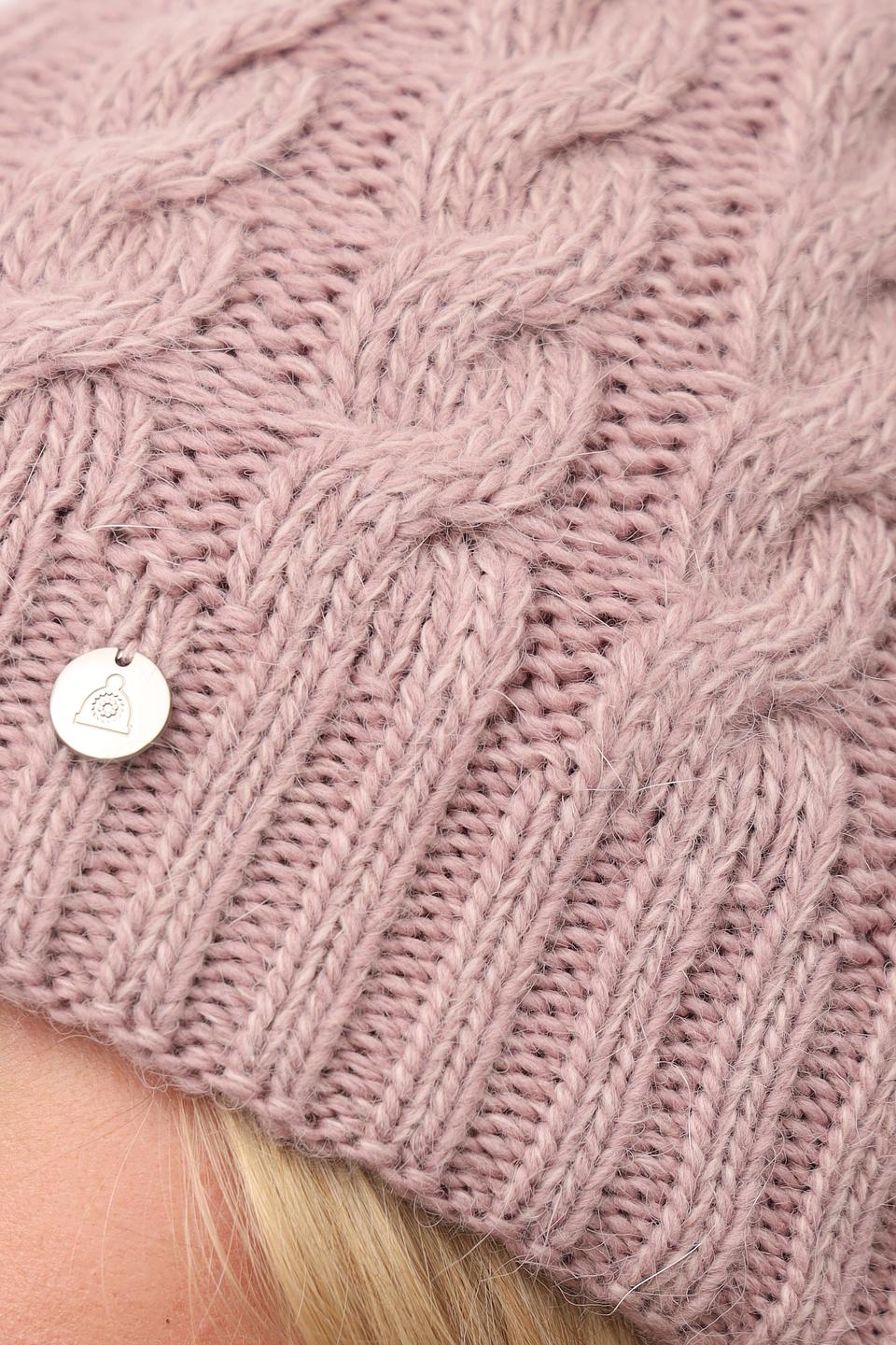 Шапка Julia Florenzi с косами