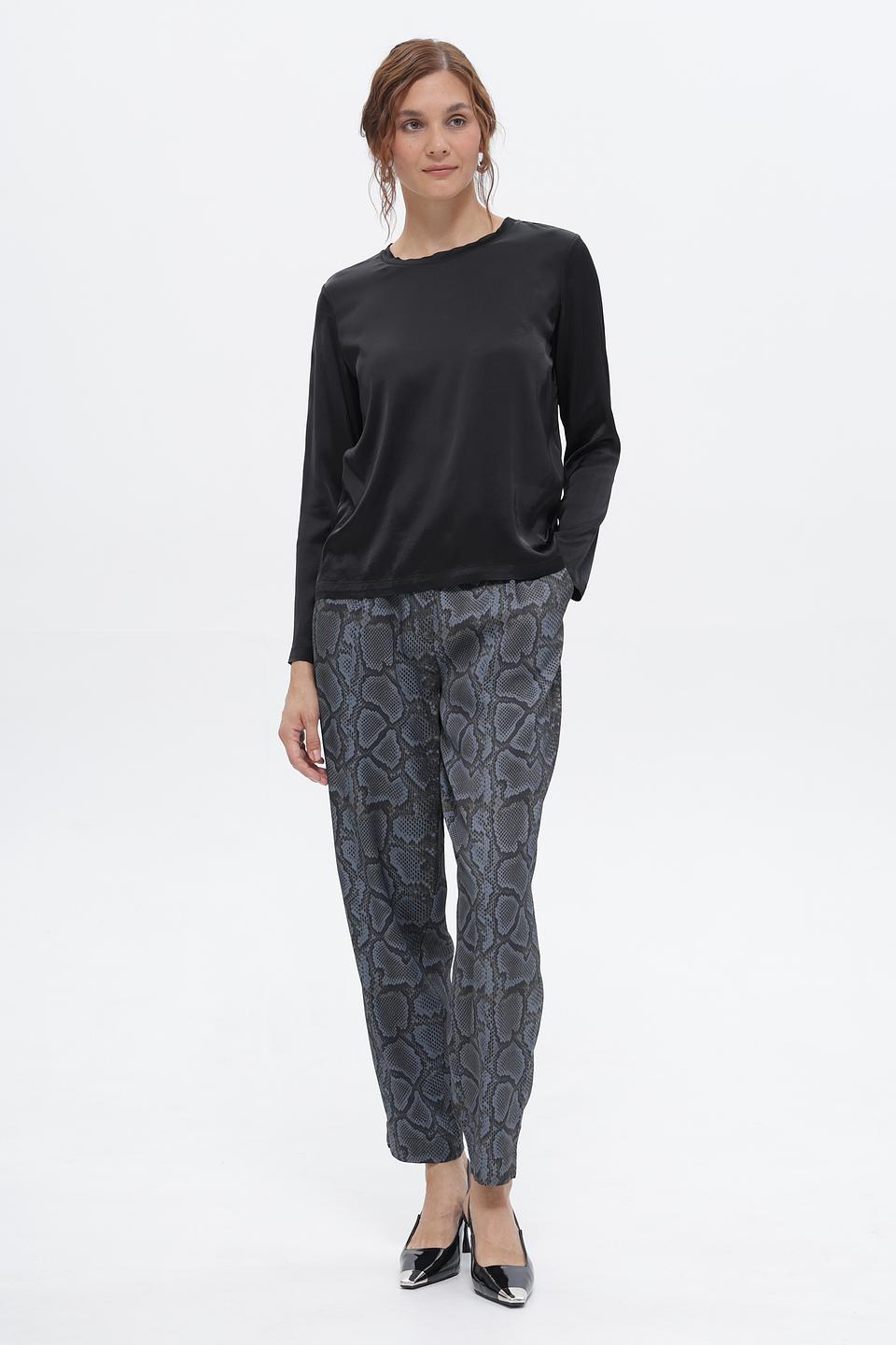 Блуза Croche черная с длинным рукавом