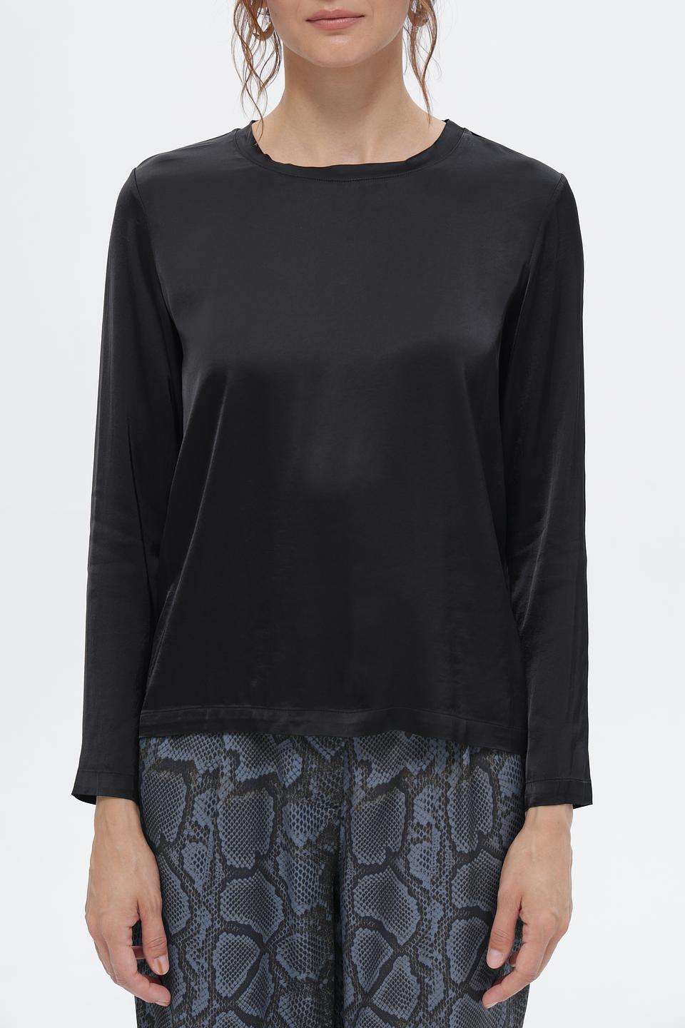 Блуза Croche черная с длинным рукавом
