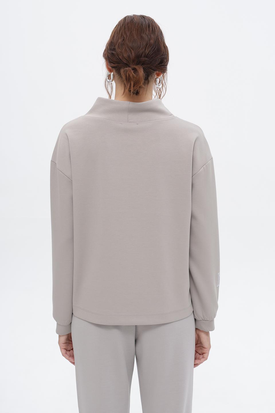 Пуловер Monari светло-серый с капюшоном